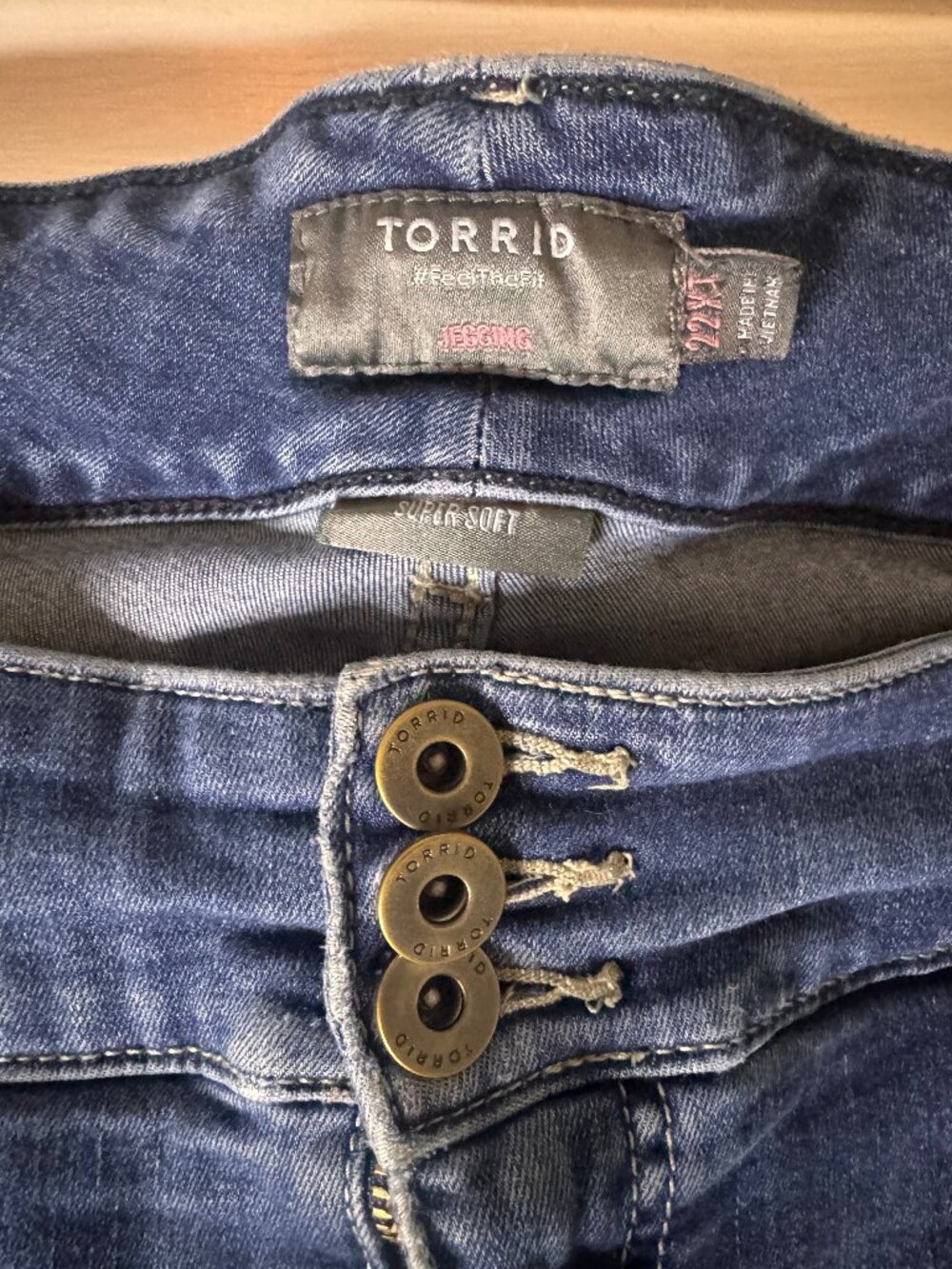 Torrid High-Rise Super Soft Jegging Skinny Jeans Extra Tall!